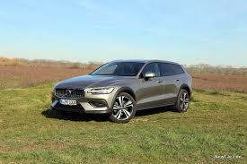 The dynamic v60 estate is a versatile estate car designed for life and every family. Volvo V60 Cross Country Take Me Home Newcarz De