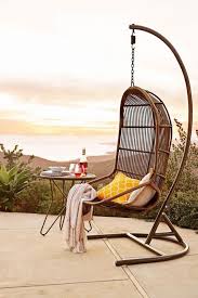 20 Insanely Comfortable Reading Chairs Every Bookworm Needs To See Cozy Backyard Outdoor Diy Hammock Chair