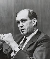 Thomas L. Phillips, C.E.O. Who Diversified Raytheon, Has Died