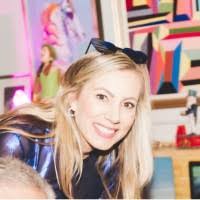 Erin Enright's Instagram, Twitter & Facebook