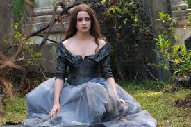 Victorian Dress In Beautiful Creatures Beautiful Creatures Beautiful Creatures 2013 Beautiful Creatures Movie