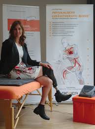 Listen to denise schindler | soundcloud is an audio platform that lets you listen to what you love and share the sounds you create. Denise Schindler Para Cycling Weltmeisterin Olympiasiegerin Und Neue Sportbotschafterin Der Bemer Int Ag Bemer Int Ag Pressemitteilung Lifepr