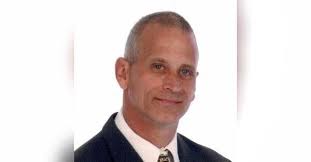 Lealand S Smith Obituary