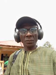 Our generation does not need more critics—it needs servants of God with  conviction. I pray that you become one, with a positive attitude, that will  make a difference, in your generation, in