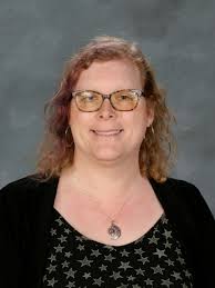 Lily Kellogg's Instagram, Twitter & Facebook