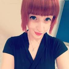 Laura Philips (@p0keballs)