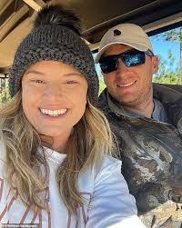 Robert Shiver's Instagram, Twitter & Facebook