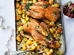 Perlhuhn Mit Kartoffeln Aus Dem Ofen Rezept Eat Smarter