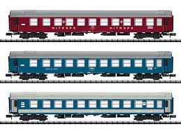 Luxury trains and rare objects. Spur N 3tlg Schlafwagenset Balt Orient Express Dr Ep Iv Trix T15996