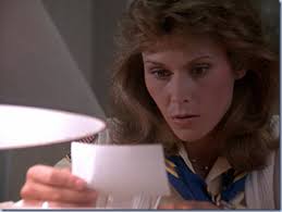 1/3-Amanda King: Housewife Looking for Work