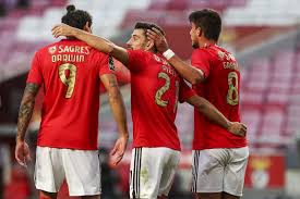 Head to head statistics and prediction, goals, past matches, actual form for liga zon sagres. Video Veja O Resumo E Todos Os Golos Do Suado Triunfo Do Benfica Sobre O Farense I Liga Sapo Desporto