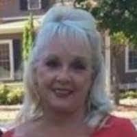 Bonnie Capps's Instagram, Twitter & Facebook