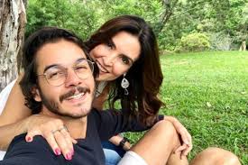 A apresentadora recebeu muitos incentivos de seus fãs após o término com o jornalista william bonner, em 2016. Sogra De Fatima Bernardes E Contra O Namoro Dela Com Tulio Gadelha Metropoles