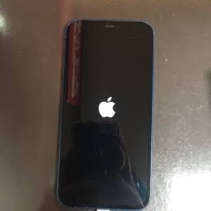 iPhone12のリンゴループ脱出作業 | iPhone修理のアイプラス京都河原町OPA店