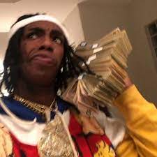 Scott rapper dope rapper pfp animated rappers juice wrld scarlxrd rapper asap rocky rapper 1080 x 1080 lil yachty 1080 1080 pixels funny pictures. Funny Rapper Pfp Novocom Top