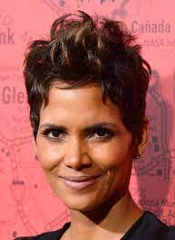 21 Stunning Hairstyles For Natural Hair Of All Lengths Oval Face Hairstyles Oval Face Shapes Face Shape Hairstyles