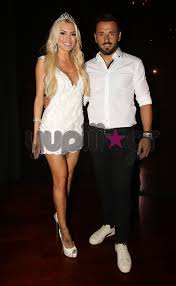 Δείτε περισσότερα με ένα κλικ εδώ. Ale3andra Panagiwtaroy Celebrities Eidhseis Yupiii Gr