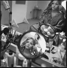 Jun 06, 2021 · as noted by collider, warner bros. Christina Ricci In Her Dressing Room Sleepy Hollow 1999 Shotonwhat Behind The Scenes