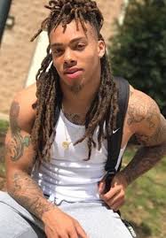 Just because you have straight hair doesn't mean that you can't get dreadlocks. 2 Best Ways For Men To Style Their Half Up Dreadlock Man Bun Hairstyle