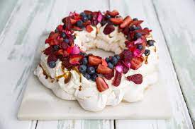 Christmas In Australia The Ultimate Pavlova Recipe World Of Wanderlust Pavlova Recipe Christmas Food Christmas Food Desserts