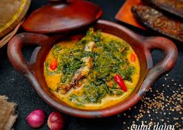 Masakan ini bisa menjadi lauk makan siang anda. Resep Gulai Daun Singkong Ikan Asin Yang Sudah Teruji