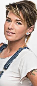 Sam Bledsoe's Instagram, Twitter & Facebook