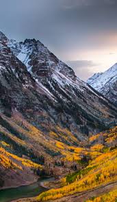 Mountain Wallpaper 4k Vertical 800x1380 Download Hd Wallpaper Wallpapertip Support us by sharing the content, upvoting wallpapers on the page or sending your own. mountain wallpaper 4k vertical