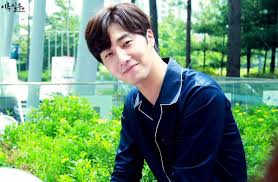 Father/social organizationjung hae hoon (정해훈), mother/university professor shim yun ok (심연옥), older sister. Jung Il Woo Romania Home Facebook