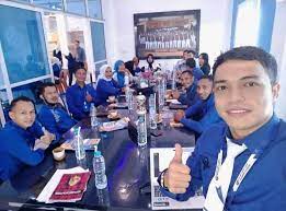 Borneo halim group merupakan brand dari perusahaan yang bergerak di bidang beverages and consumer goods, terdiri dari kumpulan beberapa badan usaha yang saling terafiliasi, yaitu: Borneo Group Sorong Home Facebook