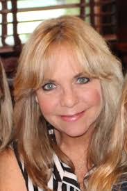 Candace Starnes's Instagram, Twitter & Facebook