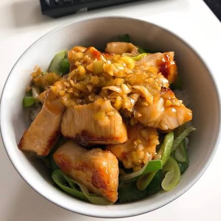 鶏肉の甘酢だれ丼