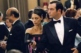 Les six nominés aux prix romy schneider et patrick dewaere. Photos Oss 117 Le Caire Nid D Espions C8 Berenice Bejo L Atout Charme D Une Comedie Culte Avec Tele 7 Jours