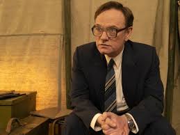 Джаред харрис, стеллан скарсгард, эмили уотсон и др. Chernobyl S Jared Harris Glenda Jackson Take Home Best Actor Trophies At Baftas Tv Gulf News