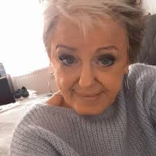 Hallo zusammen! Ich wollte mich kurz vorstellen , ich bin die Marion aus  Hannover, und freu mich hier zu sein 👍👍❤️❤️❤️🥰🥰🥰