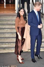 Palace Dismisses Speculation That Couple Could Work From Canada Prince Harry And Meghan Harry And Meghan Prince Harry