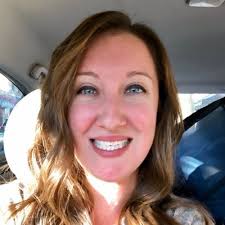 Rachel Hawes's Instagram, Twitter & Facebook