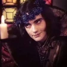 20+ циничных истин, которые стоит признать, пока жизнь не разбила ваши  розовые очки