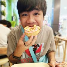 Explore Big Bad Wolf Book Sale in Alabang: Free Admission & Extensive  Collection