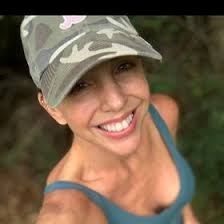 Maryellen Chapman's Instagram, Twitter & Facebook