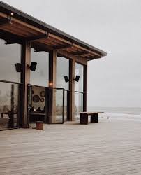 Vosgesparis Republiek Bloemendaal Wabi Sabi Style At The Beach Wabisabi Beachstyle Minimal Softminimalism Beachc In 2020 Wabi Sabi Style Wabi Sabi Architecture