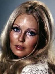 Вероника Карлсон (Veronica Carlson), Актриса: фото, биография,  фильмография, новости