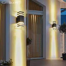 ️ walaupun berada di luar bangunan, teras rumah merupakan salah satu bagian paling berperan dalam menentukan keindahan sebuah hunian. Lampu Dinding Minimalis Lampu Pilar Lampu Hias Lampu Teras Lazada Indonesia
