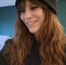 Wie had dat gedacht? Van neus in de poederdoos, naar poeder in de doos.