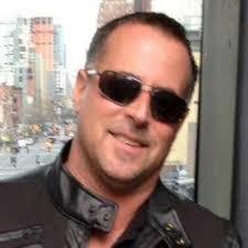 Steve Aronoff's Instagram, Twitter & Facebook