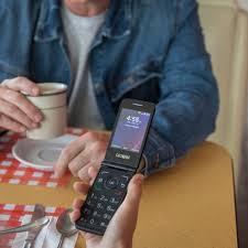 Alcatel GO FLIP V announced: A modern ...