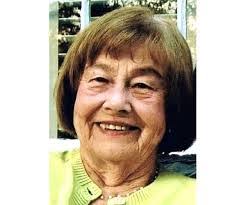 Billie Mcghee's Instagram, Twitter & Facebook