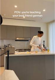 POV: you’re teaching your best friend german😂 @Mathilde Cormi #fyy #german  #fyp #foruyou #germanytiktok