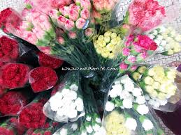 Bagaimana jika kami katakan terdapat kedai menjual bunga dengan harga murah di sekitar pasar seni? Kedai Bunga Segar Murah Di Kuala Lumpur Mek Onie