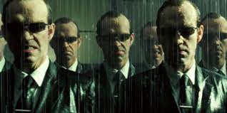 Matrix 4 Muss Ohne Agent Smith Aka Hugo Weaving Auskommen