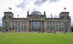 It took me almost 10 years to visit the bundestag. The Reichstag In Berlin A Modern Parliament In A Historic Building By Elena Biason Medium